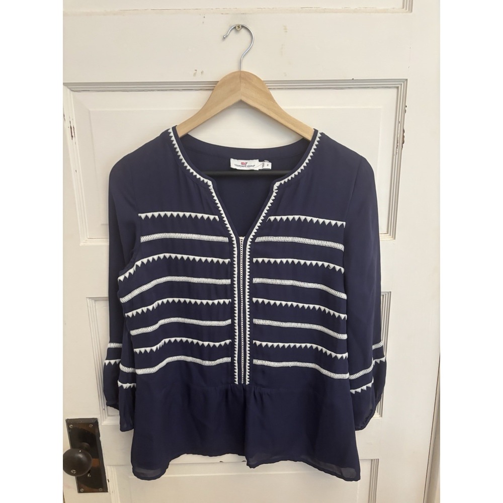 Vineyard Vines Women's Navy Silk Peplum‎ Blouse Embroidered 3/4 Sleeves Size 2